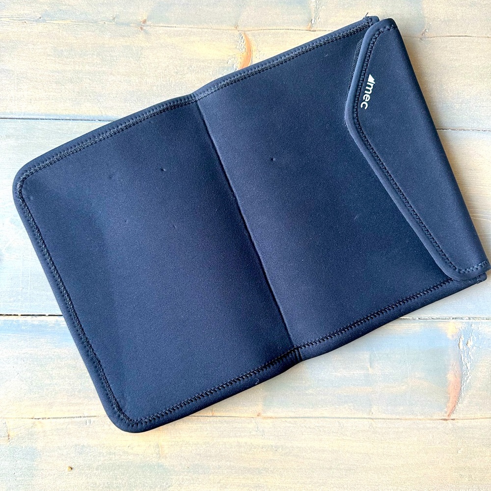 MEC Laptop Case